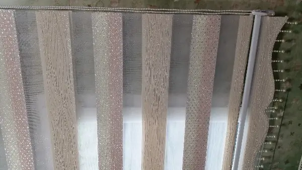 Genç Odası - Elit Jakarlı Simli Krem Pembe Geçişli Zebra Perde - Krem, Pembe, Gümüş Simli