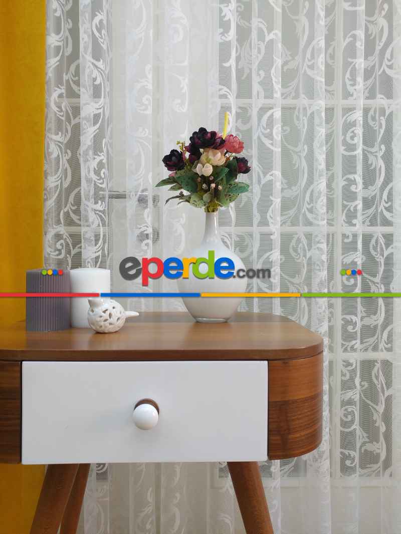 Oturma Odası - Sarmaşık Desenli Tül Perde- Ekru