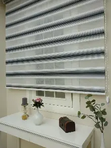 Oturma Odası - Zebra Perde - Degrade Pileli Zebra ( Renk Geçişli Pileli )- Siyah-beyaz