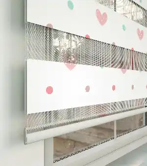 Kalp Desenli Baskılı Zebra Perde- Çok Renkli