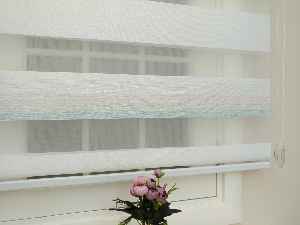 Renk Geçişli Degrade Detaylı Zebra Perde 2021 Elit- Yavru Ağzı-mint-ekru