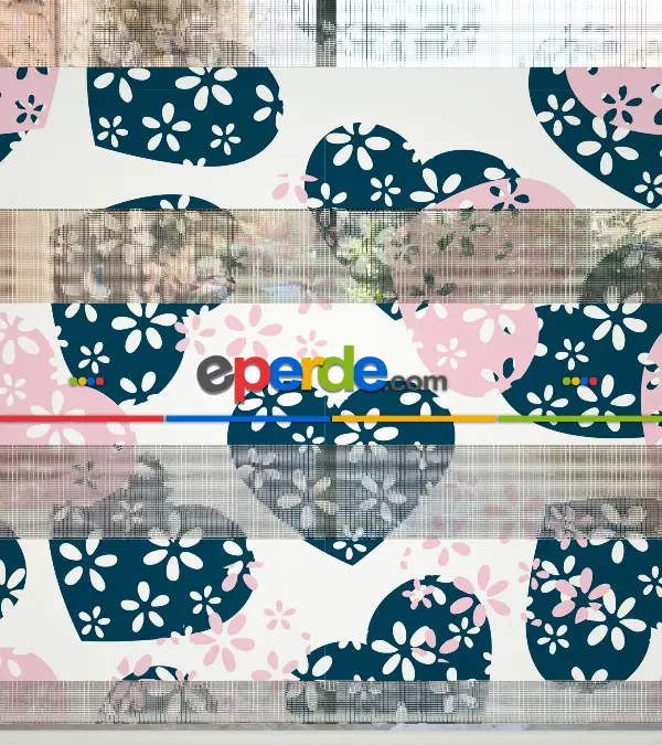 Kalp Desenli Baskılı Zebra Perde- Çok Renkli