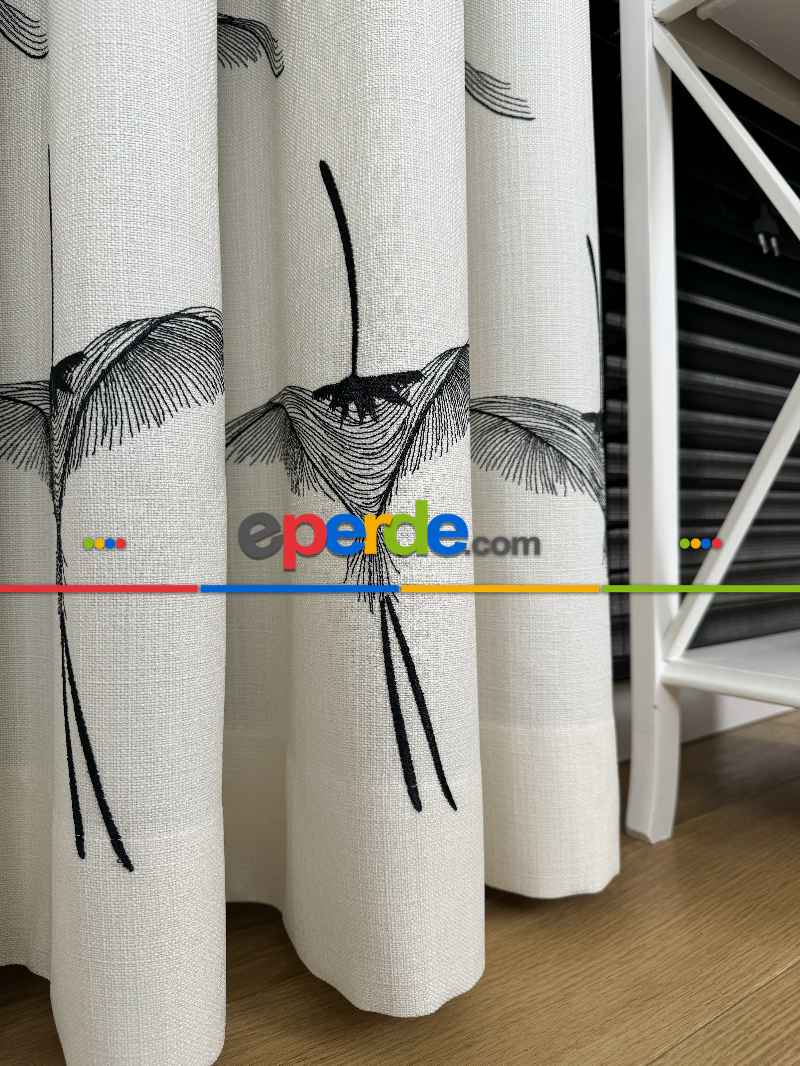 Ekru Siyah Kuş Desenli Nakışlı Keten Fon Perde Premium Kalite Serisidir, Kuş Gözü, Rustik Perde İçin Kapsül Ve Boruya Geçme Dikiş Seçeneği, Amerikan Pile Seçeneği Vardır.