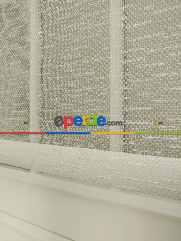 Jakar Örme Tül- Ekru Çiftli Sistem Dantel Desenli Perde- Ekru