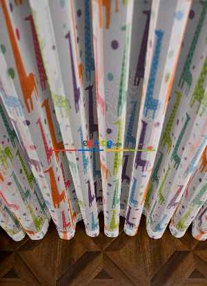 Hazır Ölçülü Petek Zemin Renkli Zürafa Desenli Sık Pileli Grek Baskılı Tül Perde