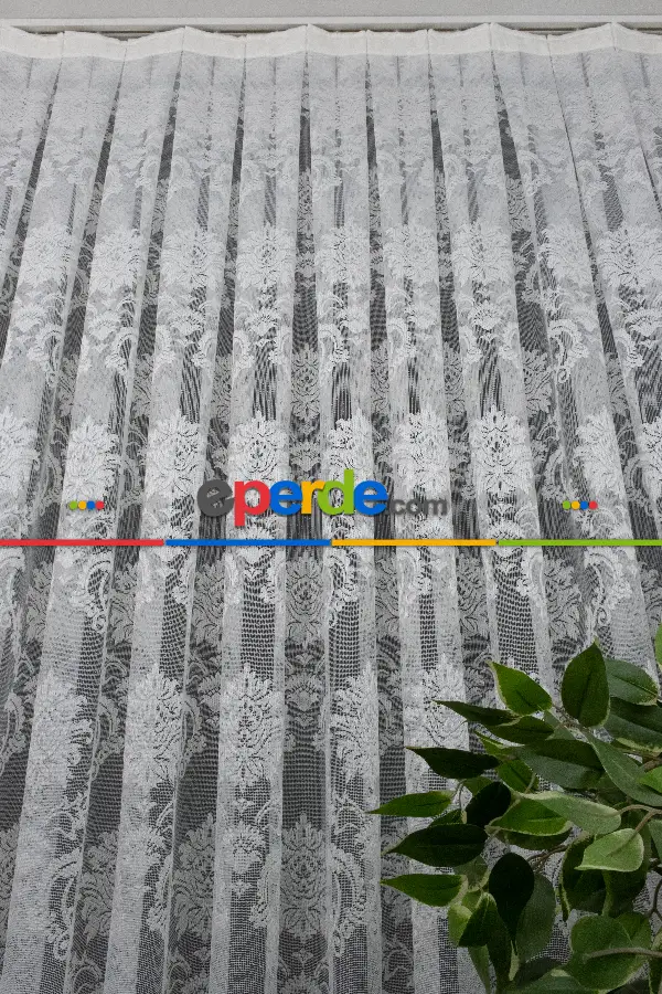 Damaks Desenli Fransız Danteli Örme Tül Damaks Desen