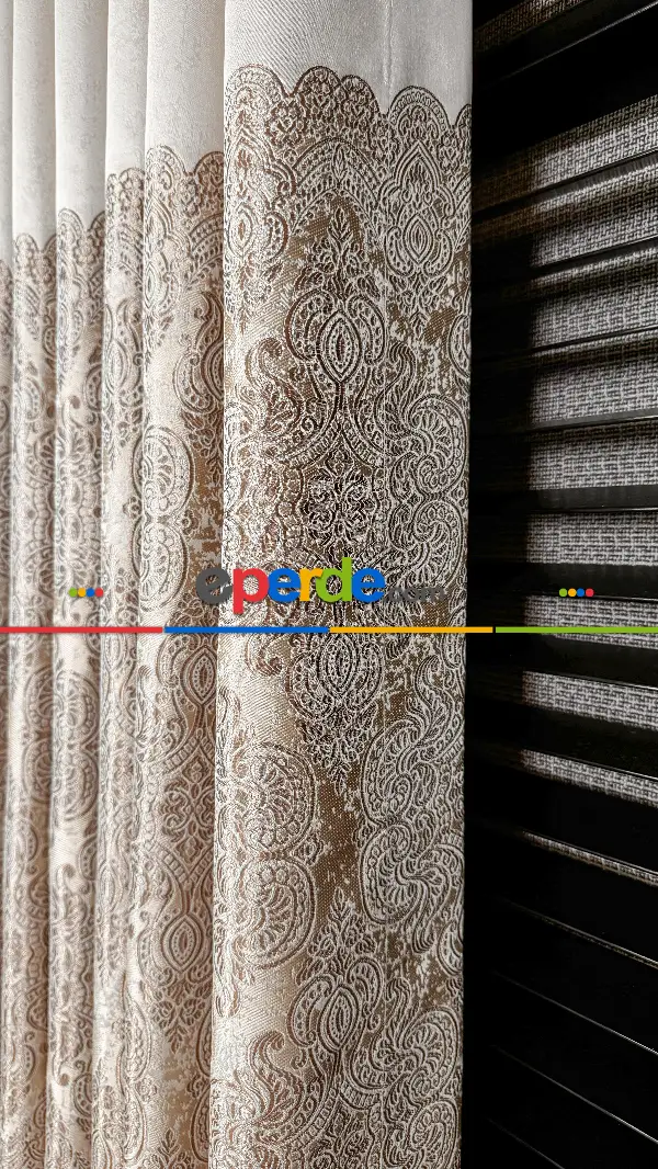 Krem Fon Perde, Damask Desenli