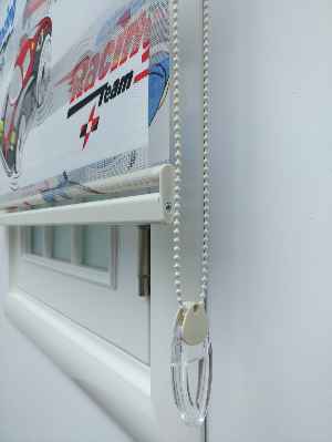 Racing Arabalı Desen Zebra Perde Kırmızı-mavi-siyah- Siyah-Mavi-Kırmızı