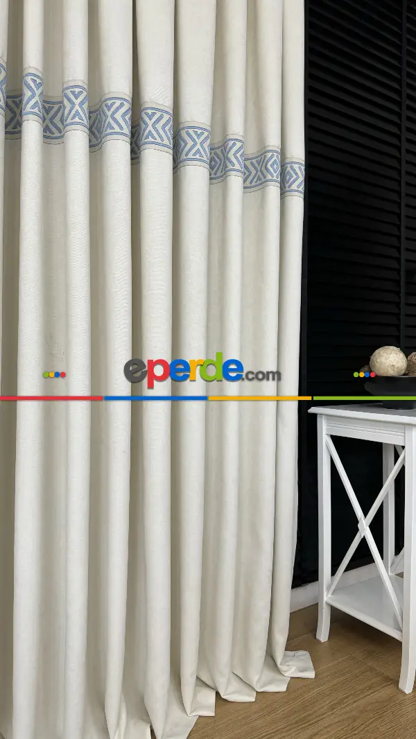 Yatak Odası - Açık Krem Yatay Mavi Bordürlü Fon Perde - Ağır Gramajlı Premium Kalite Serisi