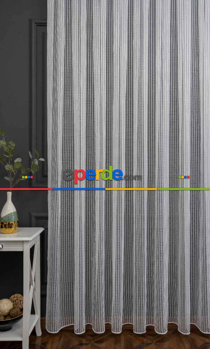 Mini Kare Silver Gümüş Tasarım Sırma Çizgili Tül