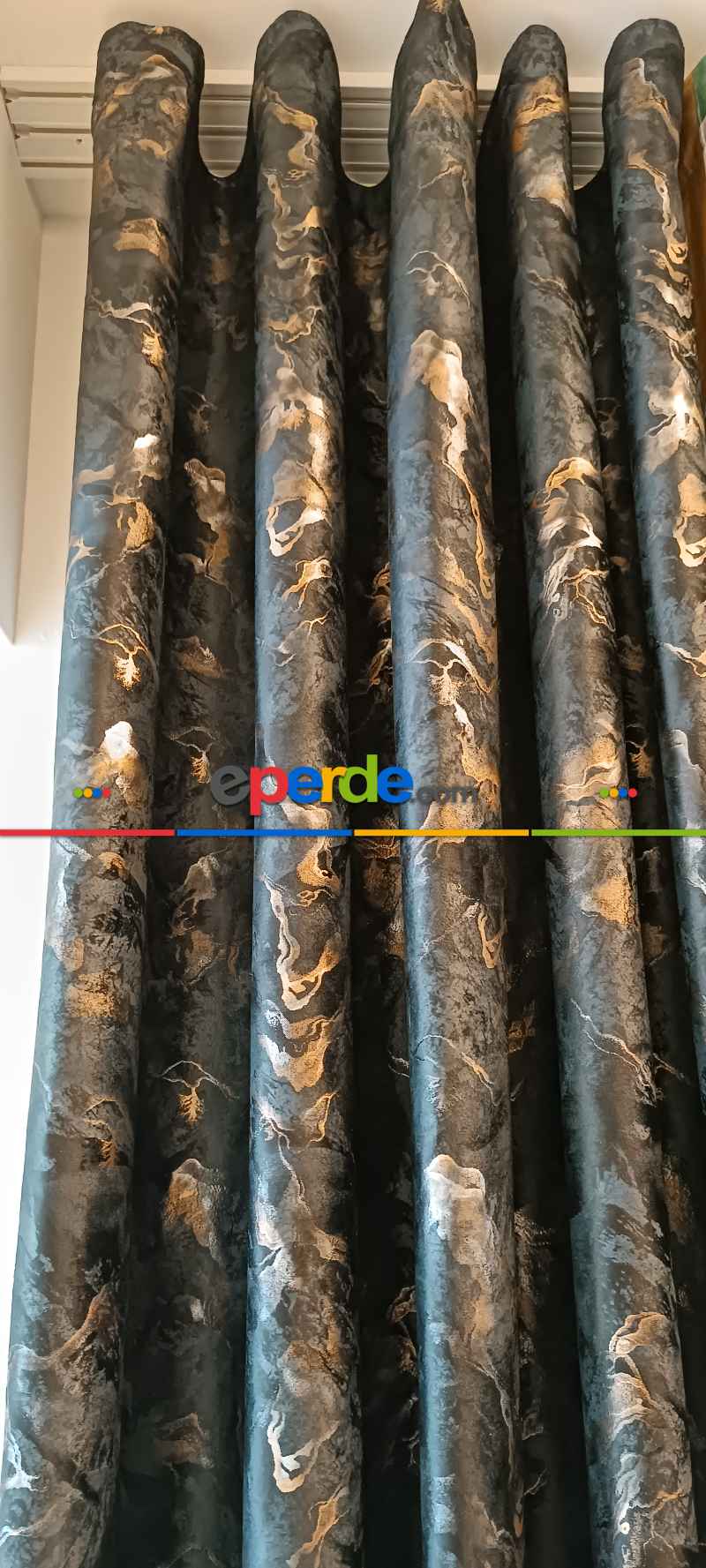 Oturma Odası - Modern Mermer Desenli Fon Perde İthal Kadife