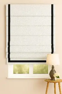 Katlamalı Perde Beyaz Fon Kumaş Siyah Biyeli