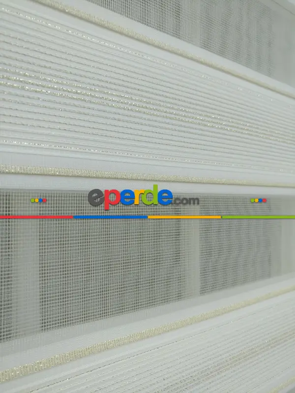 Zebra Perde - Micro Pilise - Simli Renk Geçişli Zebra Perde- Altın Simli-Ekru