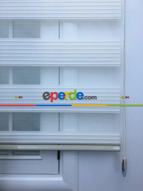 Yatak Odası - Zebra Perde - Geniş Pileli Zebra Perde- Ekru