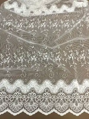 Etek Oymalı Çiçek Desenli Güpür Tül Perde- Ekru