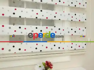 Brillant Renkli Basklı Çocuk Odası Zebra Perde- Siyah-kırmızı-beyaz