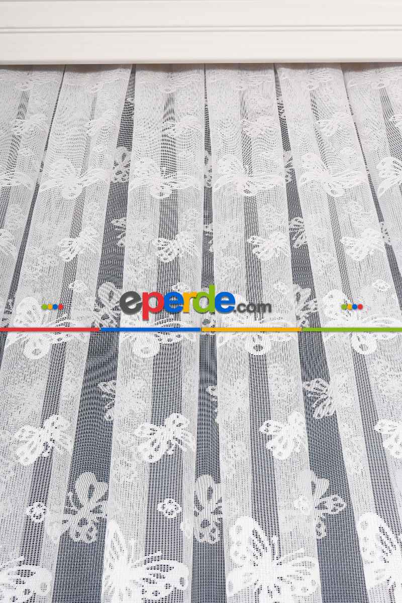 Çocuk Odası - Kelebek Desenli Örme Tül Perde