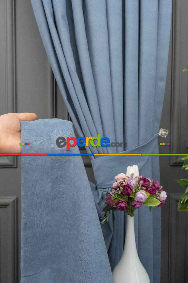 Mavi Rengi Düz Fon Perde En Dökümlü Fon Perde