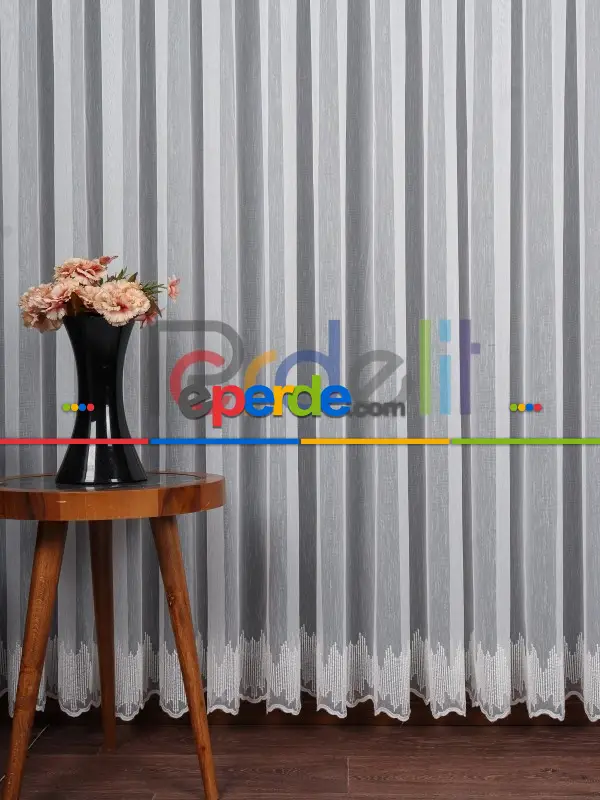 Etek Ucu Nakış İşlemeli Tül Perde