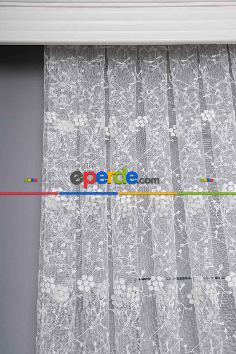 Papatya Brode İşlemeli Tül Perde - Ekru