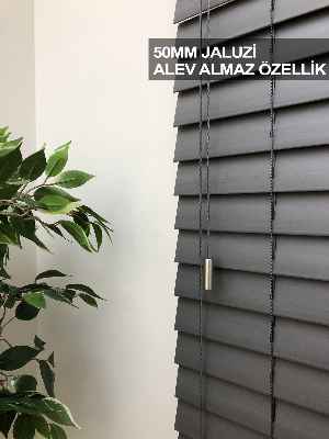 50mm Gri Ahşap Efektli Jaluzi Perde Alev Almaz Özellik- Gri-füme-antrasit