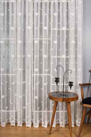 Çocuk Odası Kalp Desenli Örme Tül Perde