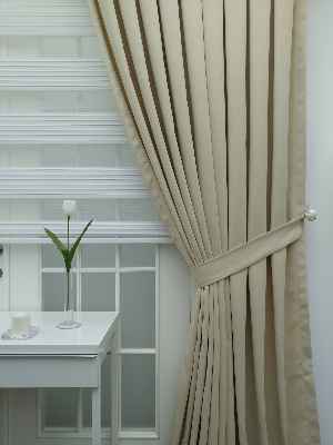 Krem Düz Fon Perde- Krem