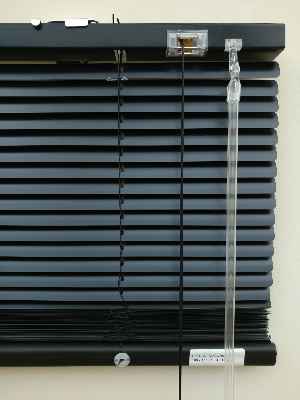 Siyah - Alüminyum Jaluzi Perde - 16mm Kalınlığında- Siyah