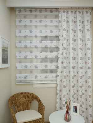 Sevimli Filler Desenli Baskılı Zebra Perde Bebek Odası Perdesi- Gri-Füme-Antrasit-Pembe