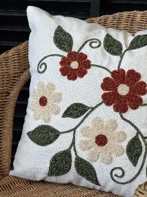 Yeşil Bordo Çiçek Nakışlı Kırlent (iç Dolgusuz)