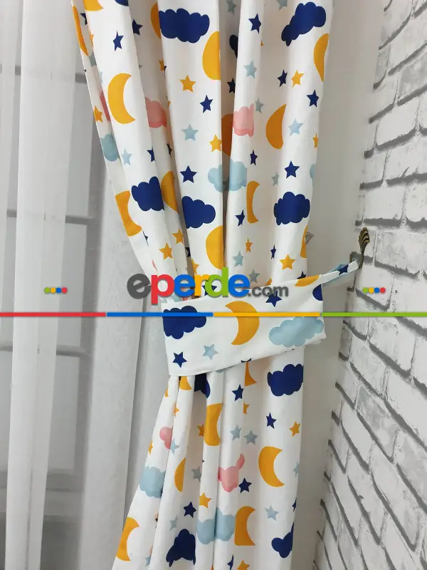 Aydede Bulut Desenli Fon Perde Evm8345 Kumaşı Kalındır Duck Bezi Değildir- Lacivert-beyaz-pembe