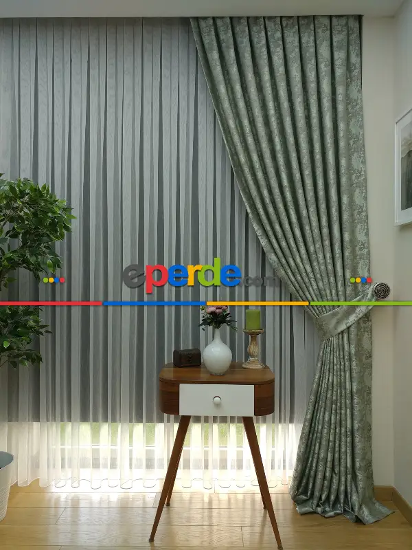 Su Yeşili Renk Jakar Desenli Fon Perde- Su Yeşili