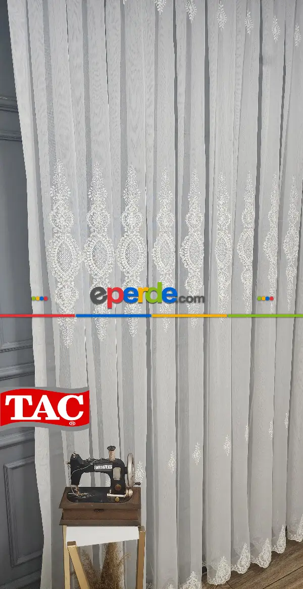 Taç Nakışlı Kort Damask Salon Model Tarz Tasarım Ultra Exculusive