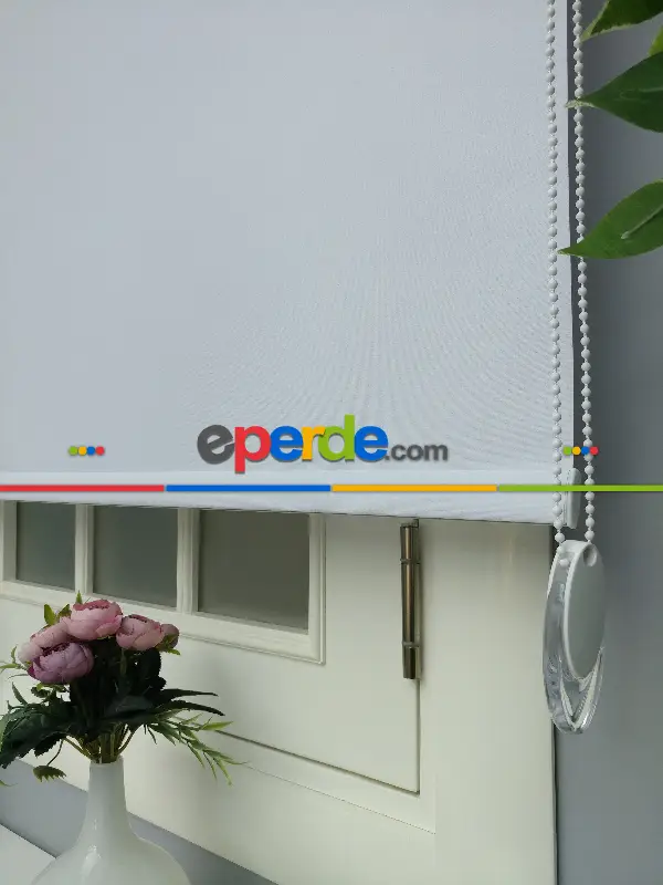 Leke Tutmaz Yüksek Kalite Düz Stor Perde Perlehome