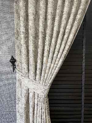 Kahve Bej Rengi Düz Jakar Fon Perde