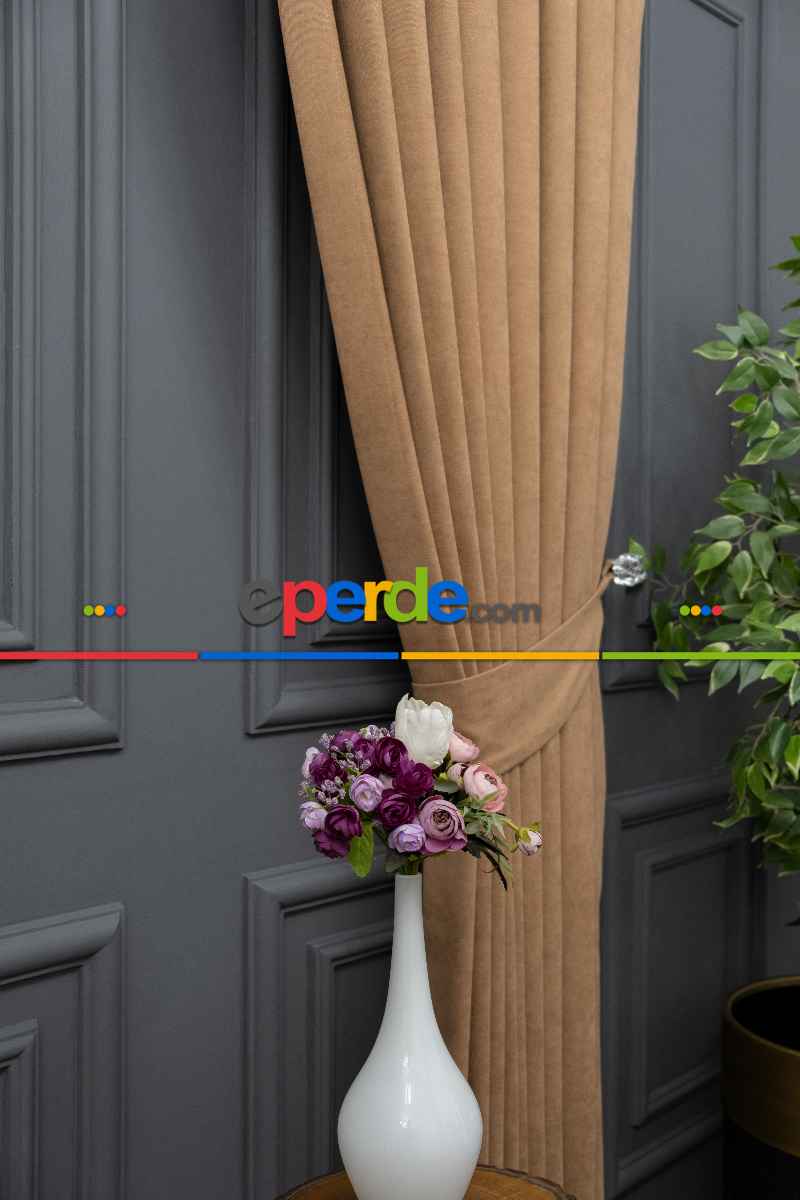 Kakao Rengi Düz Fon Perde En Dökümlü Fon Perde