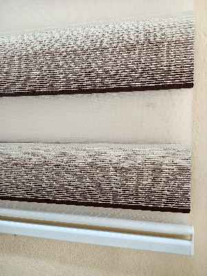 Yatak Odası - Elit Zebra Perde Renk Geçişli Kahve 806