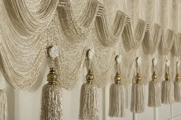 Drape Dar Bant Etek Ucu Şelale Krem Altın Simli