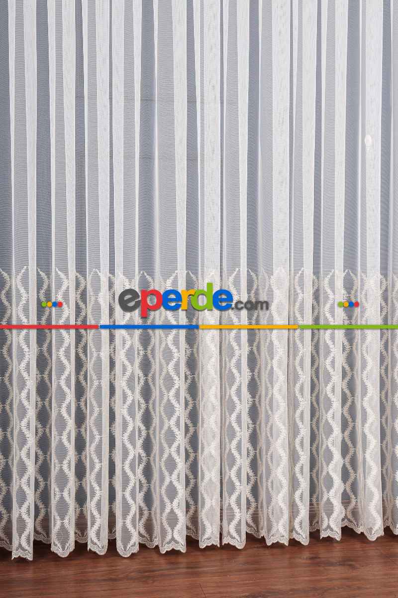 Salon Tül Modelleri - Eteği Duble Nakış Işlemeli Tül Perde