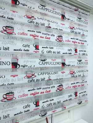 Mutfak Zebra Perde Desenli- Siyah Kırmızı