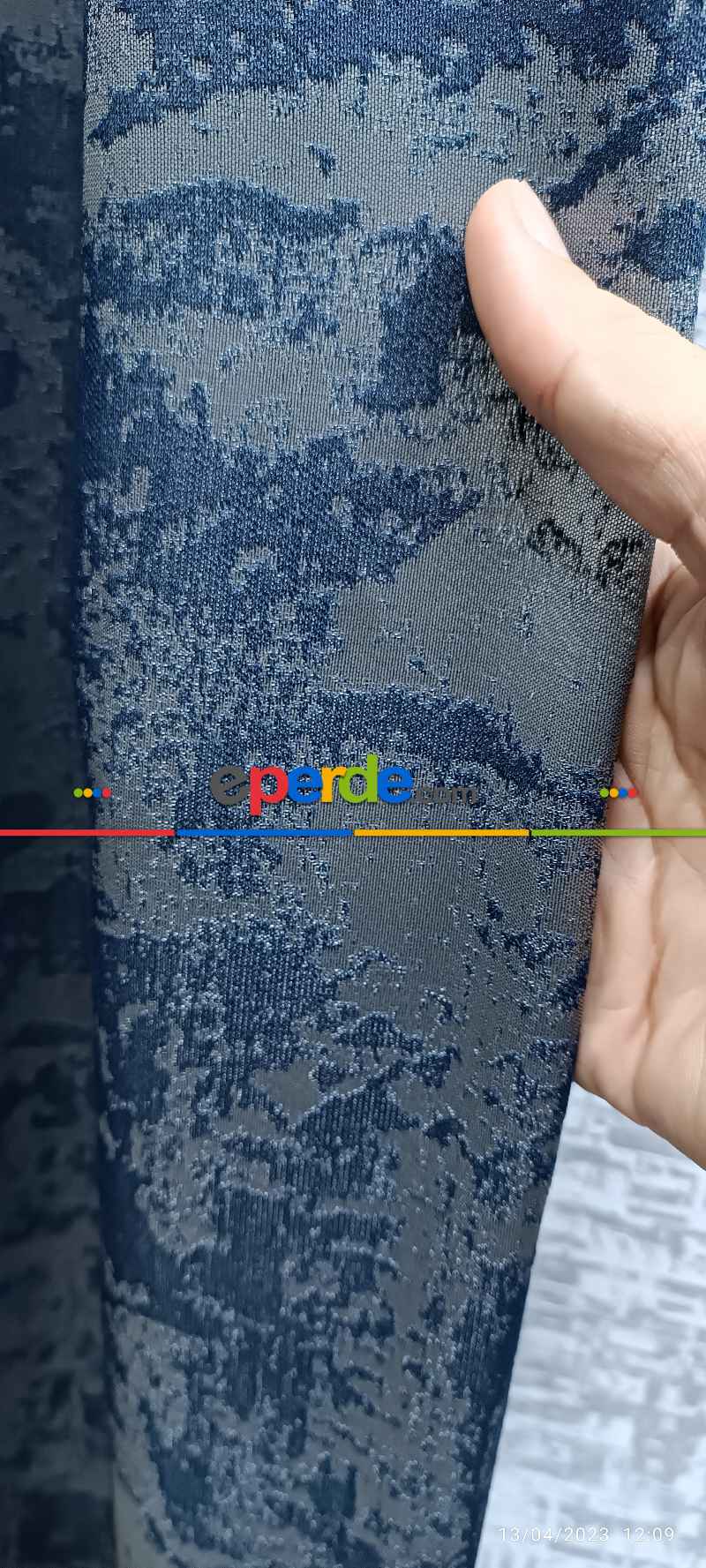 Oturma Odası -  2025 Elit Modern Desenli Fosforlu İplik Dokuma Fon Perde - 3