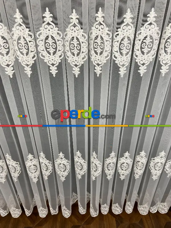 Pırıltı Zemin Nakışlı Tül- Ütü İstemez