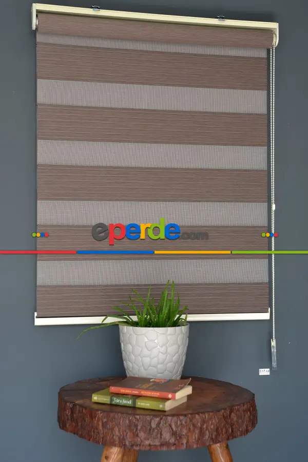Salon - Halim Perdesan Kb-06 Koyu Kahverengi Renk Etekli Veya Eteksiz Karartma Zebra Stor Perde