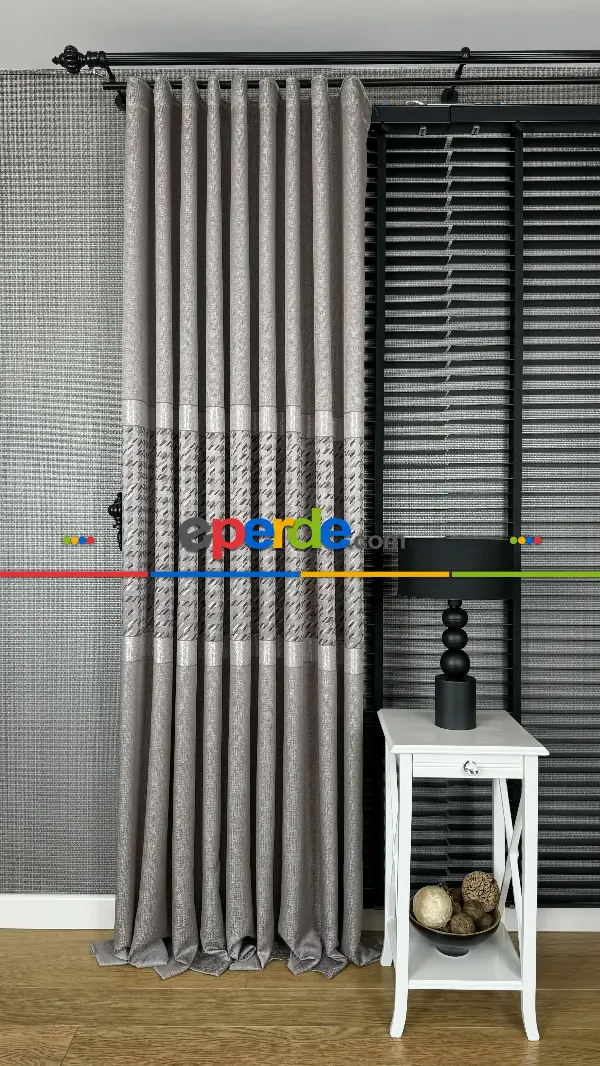 Gül Kurusu Fon Perde, Parlak Zemin, Kazayağı Desenli, Jakar Dokuma