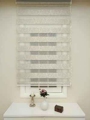 Vizon Kahverengi Kabartmalı Jakarlı Zebra Perde - Vizon Rengi