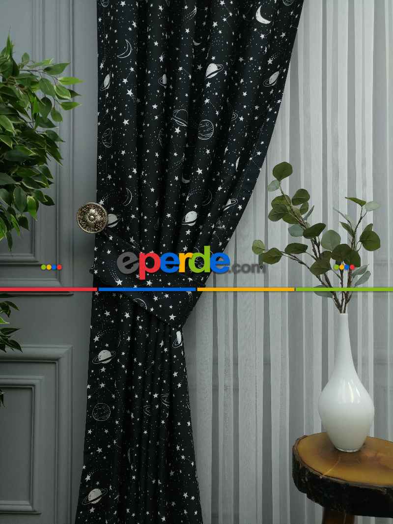 Uzay Gezegen Desenli Fon Perde Evm667 Kumaşı Kalındır Duck Bezi Değildir- Siyah-Beyaz