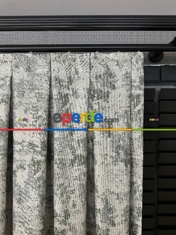 Yatak Odası - PatineDesenli Bej Yeşil Desenli Jakar Fon Perde (180)- Yeşil Koyu Yeşil