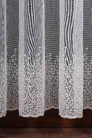 Etek Ucu Nakış İşlemeli Tül Perde