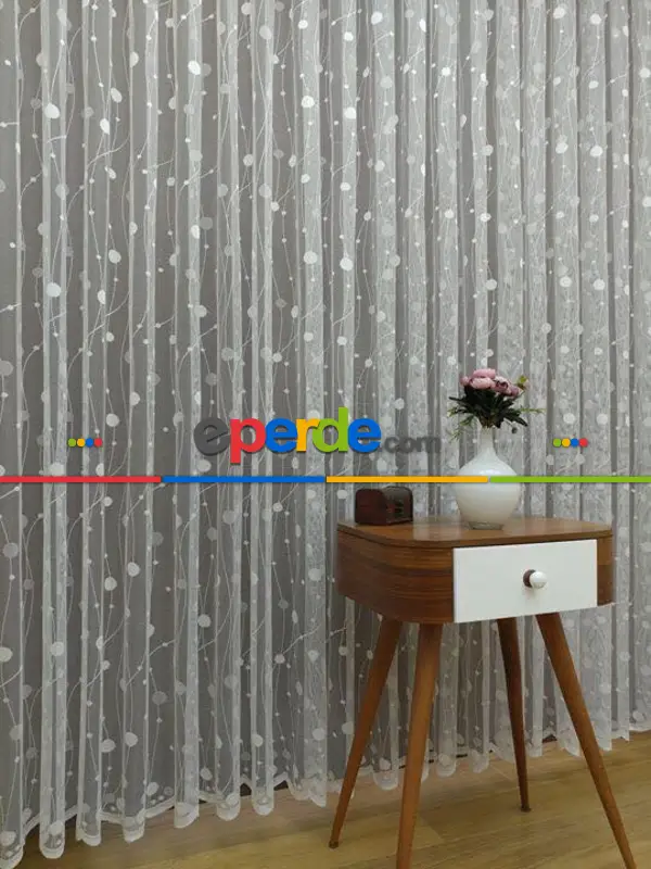 Genç Odası - Ft Serisi Daire Cizgili Halkalı Topcuklu Tül Perde- Ekru