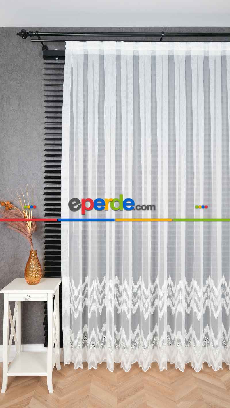 Taç Ekru Hafif Simli Nakışlı Tül Perde